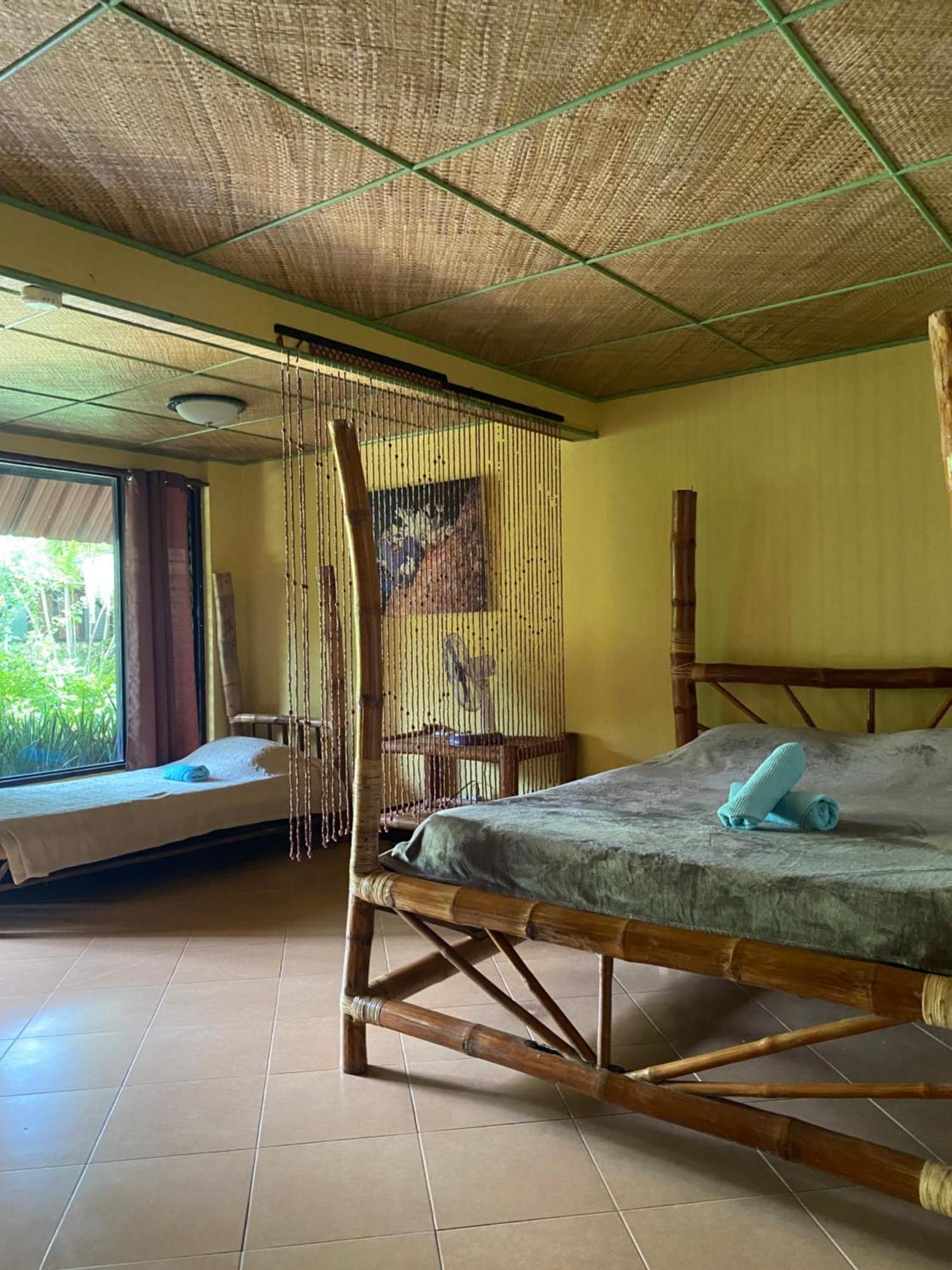 Ravenala Beach Bungalows Moalboal Eksteriør billede