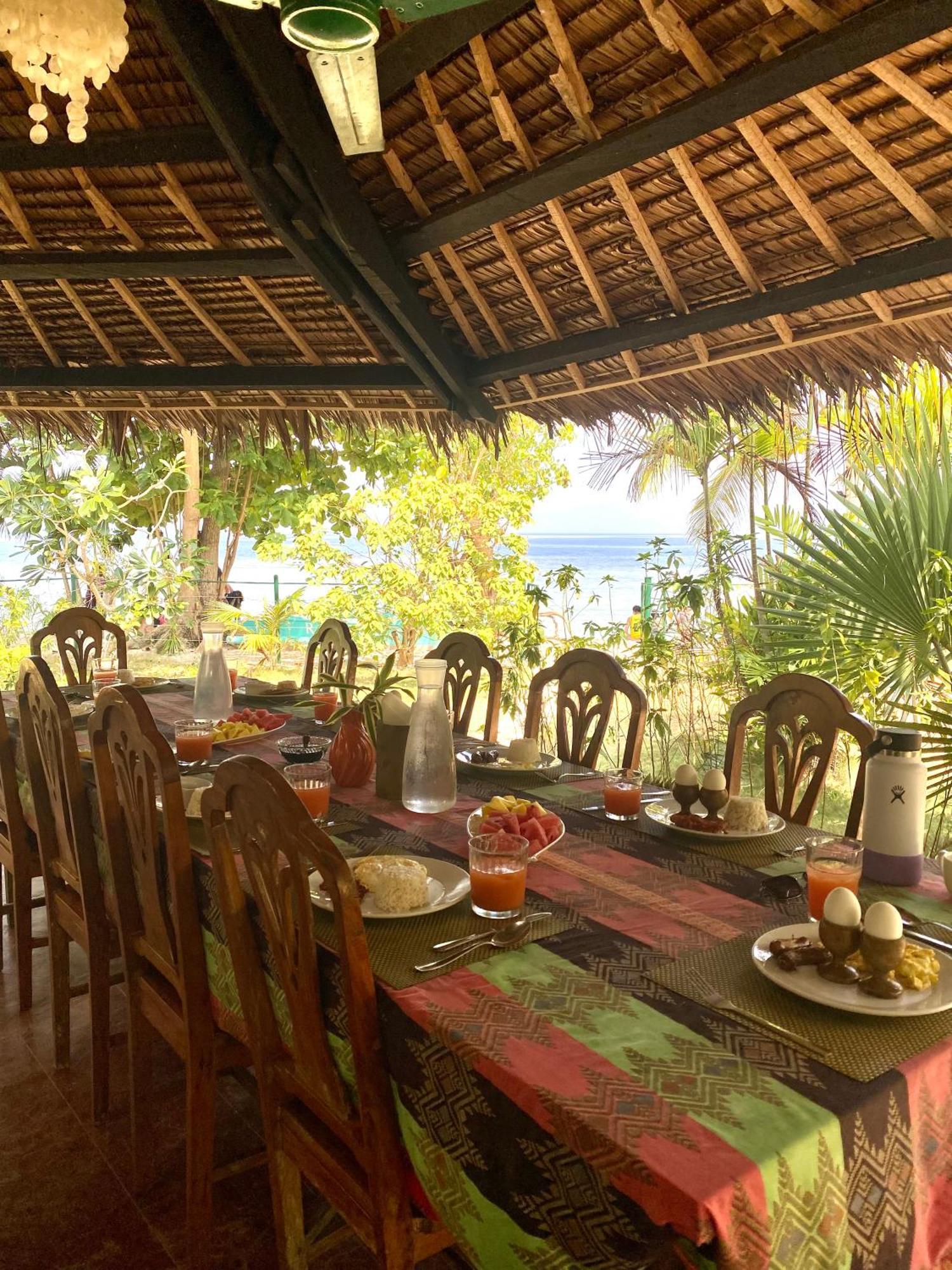 Ravenala Beach Bungalows Moalboal Eksteriør billede