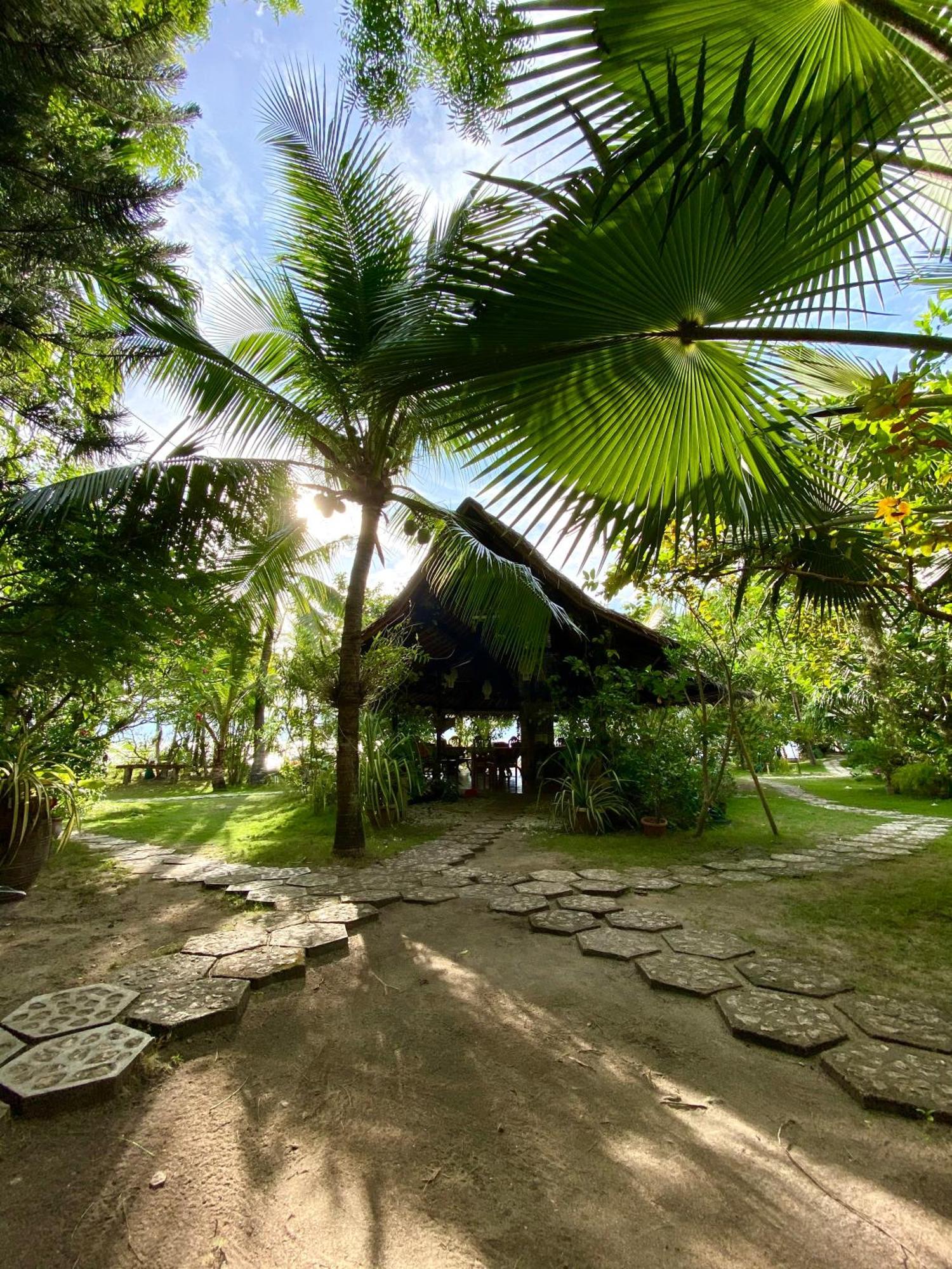 Ravenala Beach Bungalows Moalboal Eksteriør billede