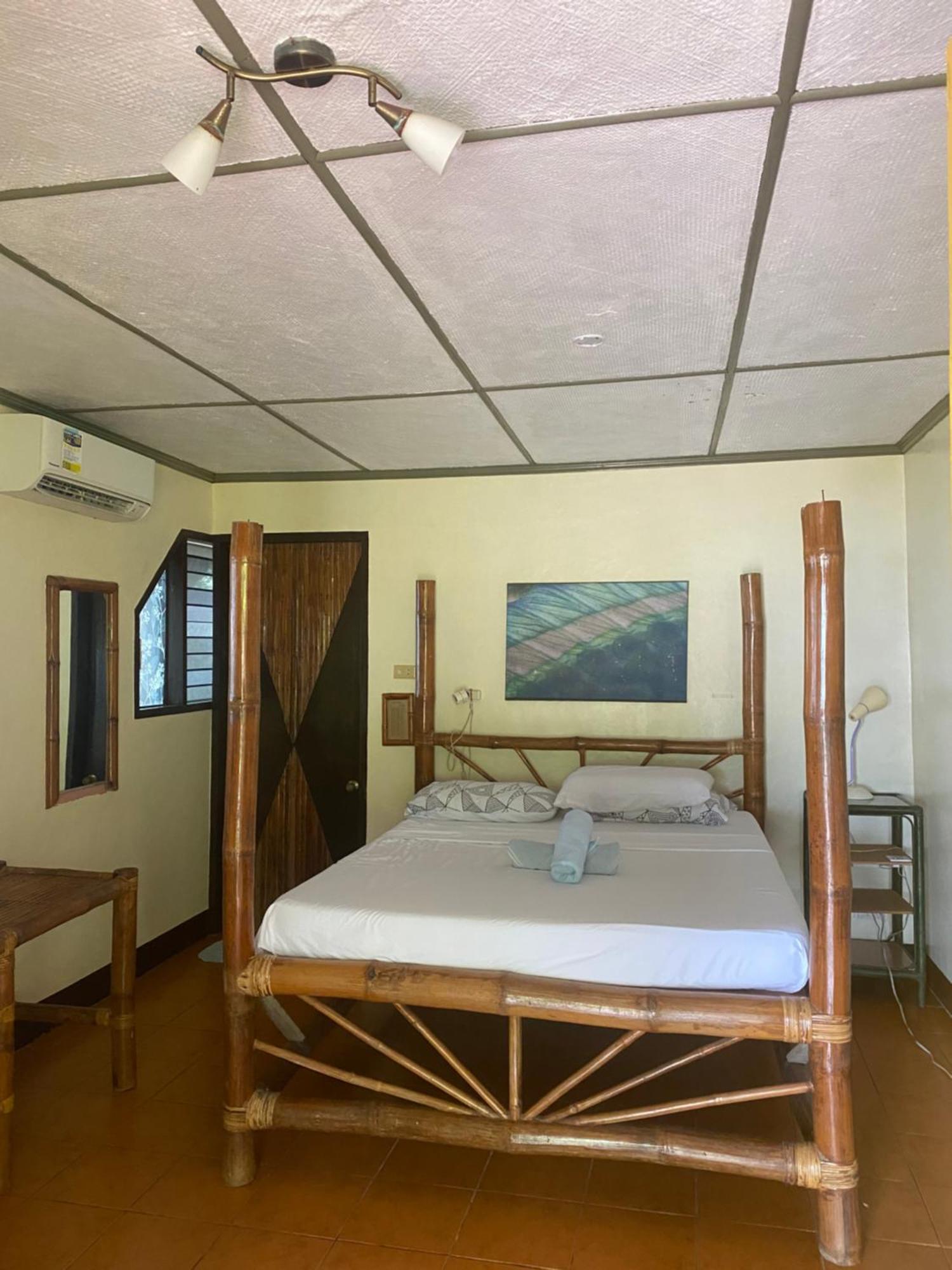 Ravenala Beach Bungalows Moalboal Eksteriør billede
