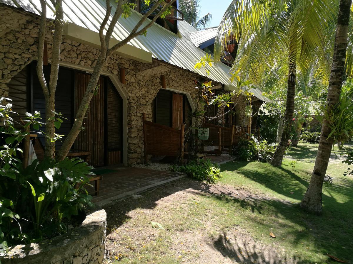 Ravenala Beach Bungalows Moalboal Eksteriør billede