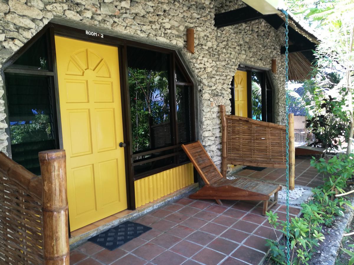 Ravenala Beach Bungalows Moalboal Eksteriør billede